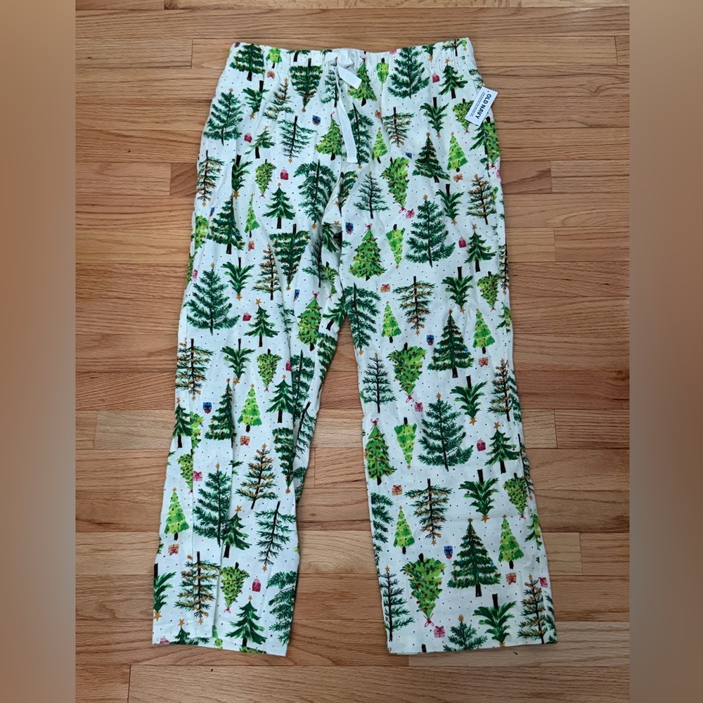 Old Navy Holiday Pajama Pants